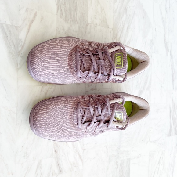 Nike Women's Flex Supreme TR 6 Blush Pink Cross Training Sneaker Tennis Shoes - Picture 3 of 8